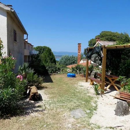 Porthos - Turm Krk Apartament Malinska