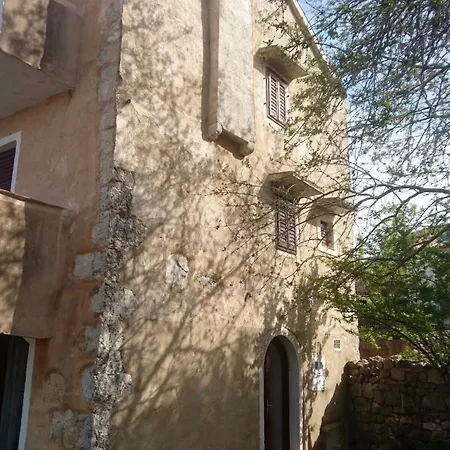 Porthos - Turm Krk Appartement *