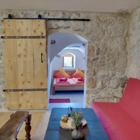 Appartement Porthos - Turm Krk